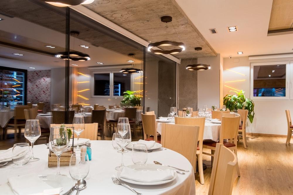 Hotel Los Pasiegos 오스나요 외부 사진
